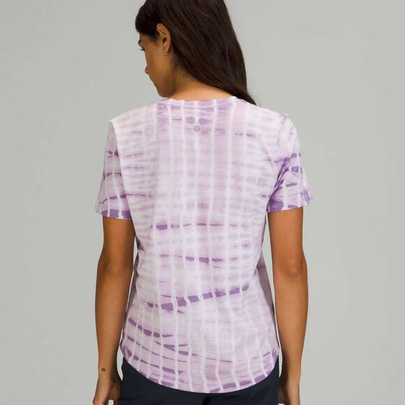 Lululemon Love Crew T-Shirt Shibori Square Lavender Dew Wisteria - Picture 5 of 9
